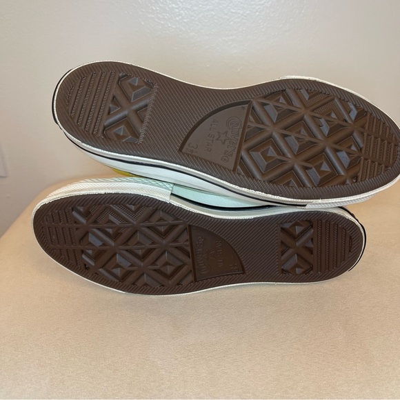 Converse Glitter Flame High Tops. Neon Yellow. Rare Mismatched Pair - Picture 5 of 11